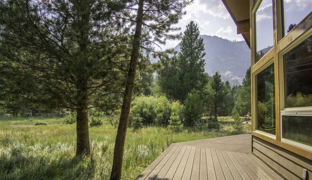 Silver Meadows Cabin, June Lake, CA