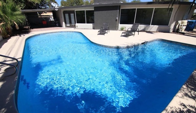 Silver Saddle · 35% Off Fall Special - Shiny Single Story