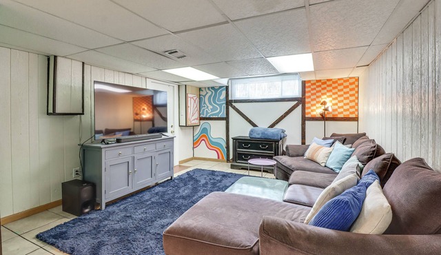 Silver Spring Rental Home ~ 11 Mi to National Mall