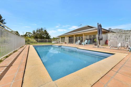 Silver Springs 6br Luxury Homestead