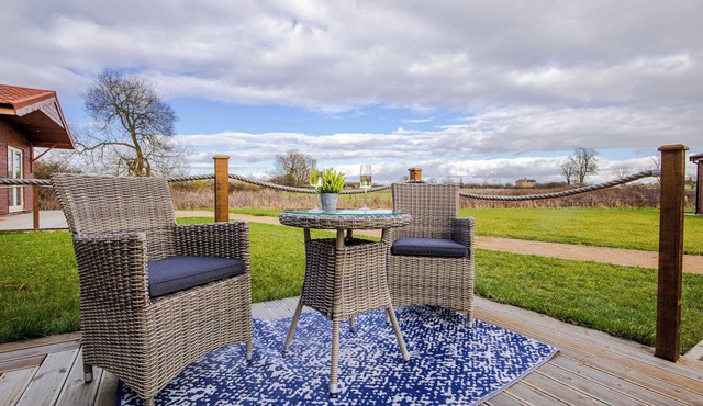 Silver Stag Properties, 1 BR Slate Lodge