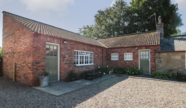 SILVERBIRCH, pet friendly, with a garden in Cornhill-On-Tweed