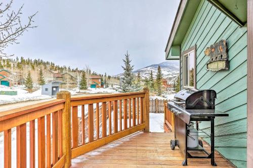 Silverthorne Ski Base with Mtn Views Walk to Trails