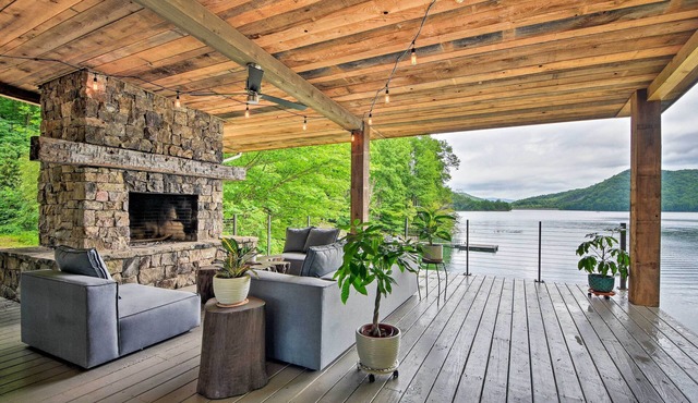 SilverWolf Lodge on Lake Nantahala, SilverWolf on Lake Nantahala