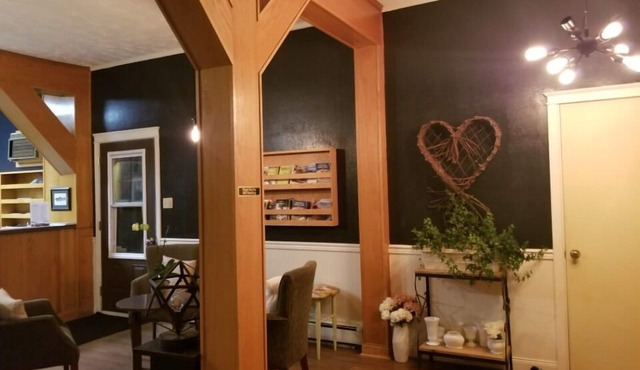 Silverwood Inn & Suites