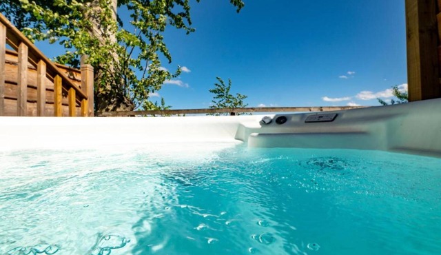 Silverwood Luxury Lodge Resort