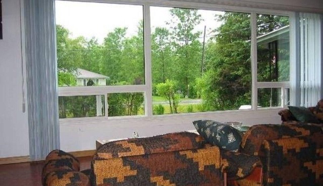 Simcoe Georgina Family Cottage Winter-Summer Rent 1hr from Toronto