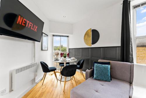 Simple 2 Bed in Central Dewsbury -Sleep 4