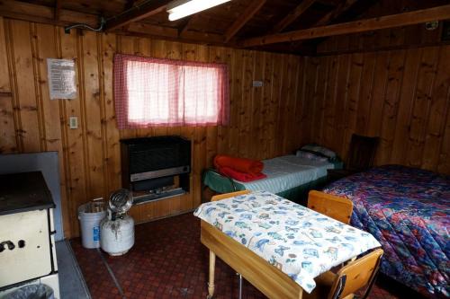 Simple Mountain Cabin for a Rustic Mountain Retreat near Well Gulch Nature Trail, company