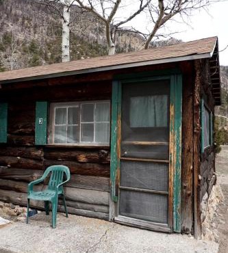Simple, Pet Friendly Country Cabin in Poudre Canyon, Colorado