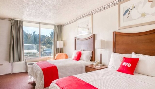 Simple & Relaxing Three Rooms w/Private Bath – Perfect for Quiet Stays