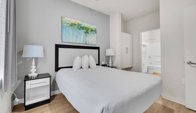 Simplicity At the Rim 1121 I Comfy 2 Bed 2 Bath