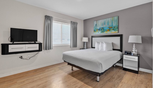Simplicity At the Rim 1402 I Comfy 3 Bed 2 Bath