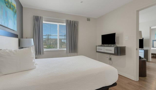 Simplicity At the Rim 1208 I Comfy 2 Bed 2Bath