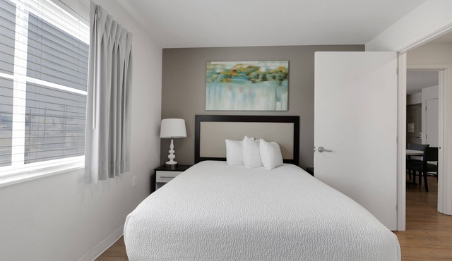 Simplicity At the Rim 1218 I Comfy 3 Bed 2 Bath