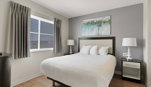 Simplicity At the Rim 1408 I Comfy 2 Bed 2 Bath