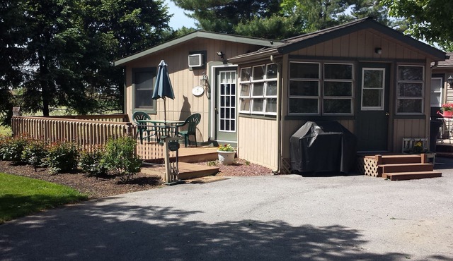 Simply delightful Guest Suite in Lancaster County Country