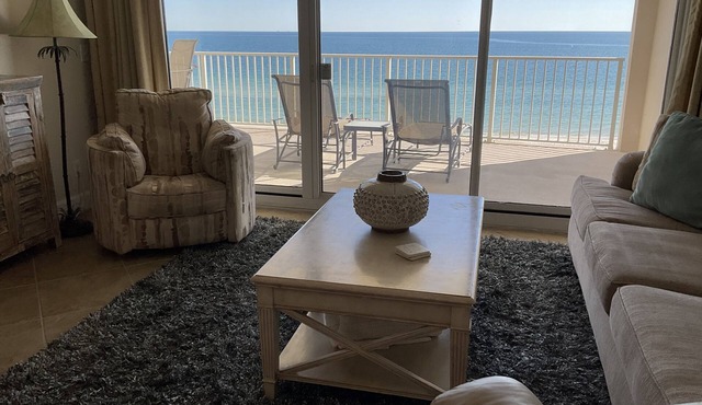 *Simply Irresistible!*Gulf Front Condo*Come Enjoy The Beach!*