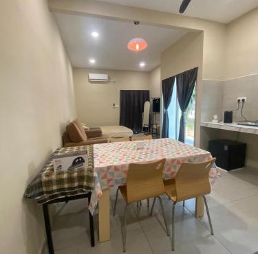 Simply Studio Hotel Parit Raja