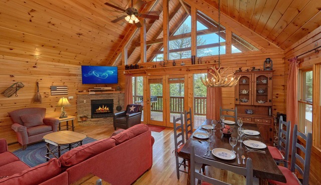 Simply the Best - Amazing Views, Spacious Decks! High Mountain Lodge