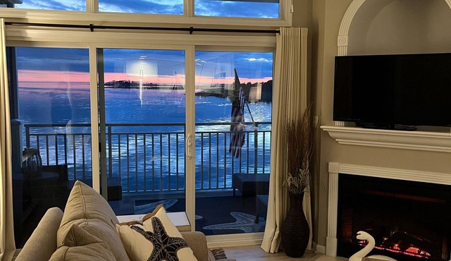 Simply the best.Beautiful condo overlooking the Chesapeake bay.