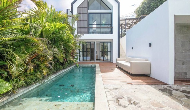 Sinara Ocean View 2BR Luxury Villa, Nusa Dua
