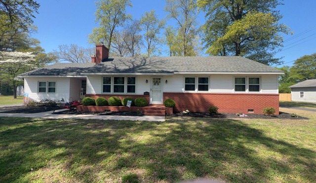 Single family home located in rural dagsboro delaware close to MD & DE beaches.