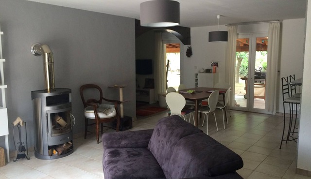 Single storey house, 3 bedrooms, quiet in Ardèche