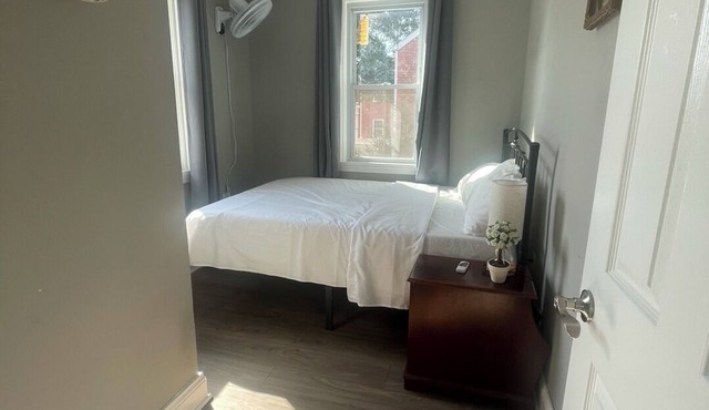 Single home, 4 beds, 2 baths