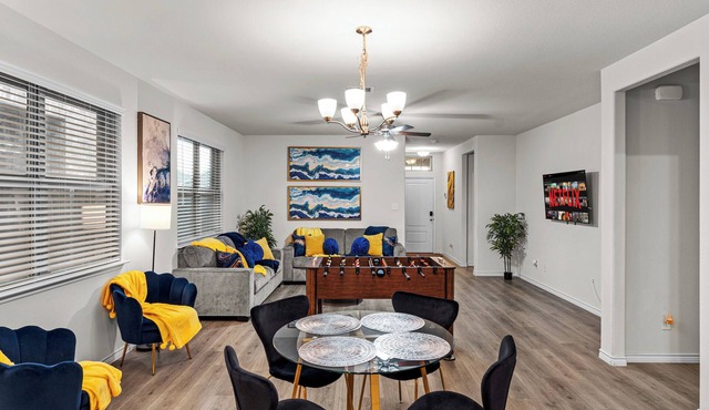 Single-Level Crew Stay | 3BR Near Aubrey Projects