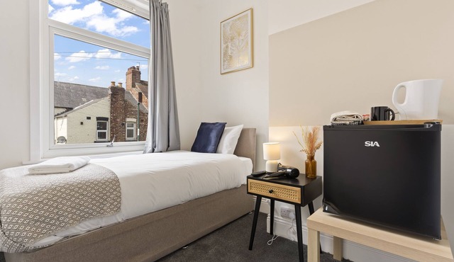 Single Room w/Ensuite | Perfect for Contractors