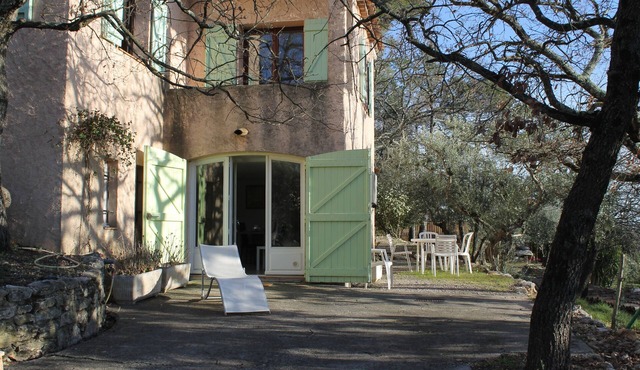 Single-storey apartment for 4