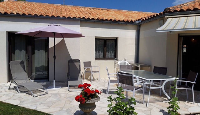 Single-storey house 4 ppl, garden, BBQ, WIFI, pets OK - Châtelaillon-Plage