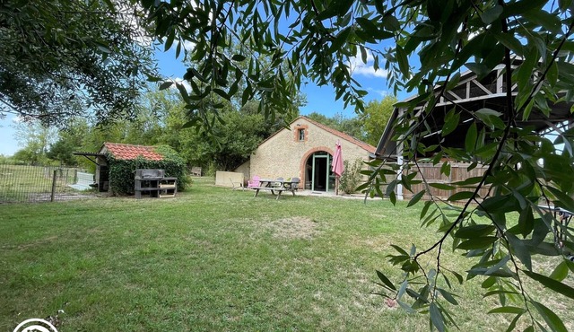 Single-storey house in the heart of the Breton Marsh, close to beaches and Ile d'Yeu