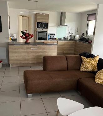 Single-story villa with pool