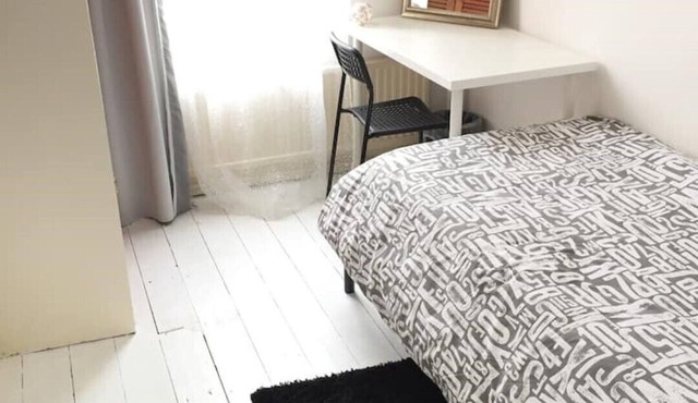 SINGLEBEDROOM IN HEART OF LEICESTER