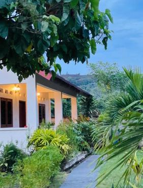 Singon LOMBOK Homestay and Surf
