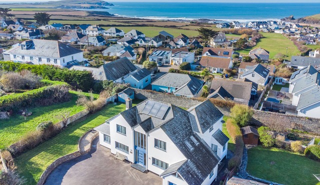 Sintra - Five Bedroom House, Sleeps 10