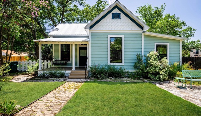 Sip, Explore & Relax!