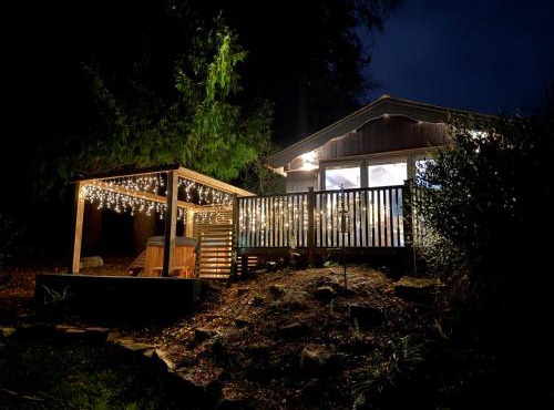 Sir George Baker Cabin