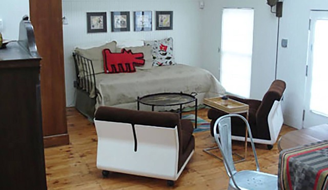 Sirens Song Carriage House