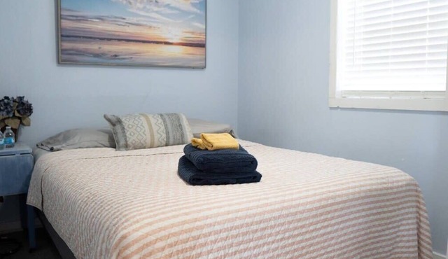Sister Lake Cottages - Unit 2