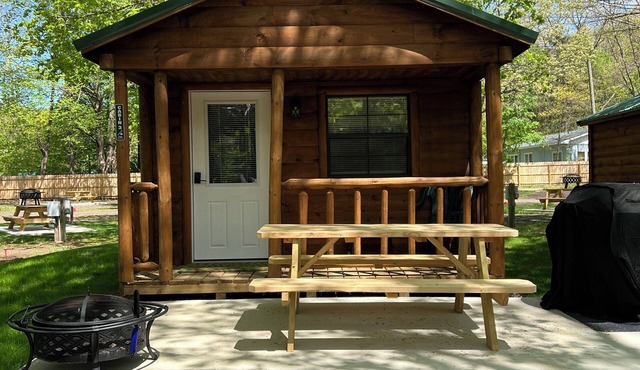 Sister Lakes of Michigan Glamping Cabin #2