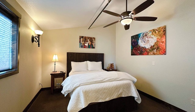 Sisters Bunkhouse Room 4