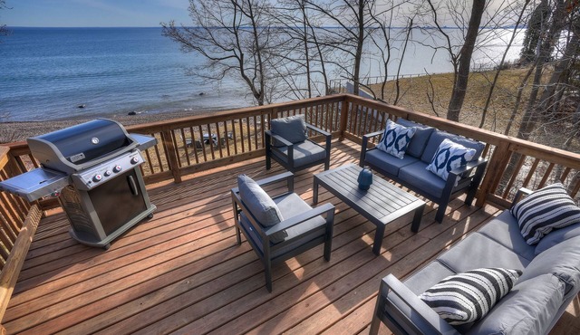 Sisu Shores: Lakefront Home with Private Beach and Wood Burning Sauna