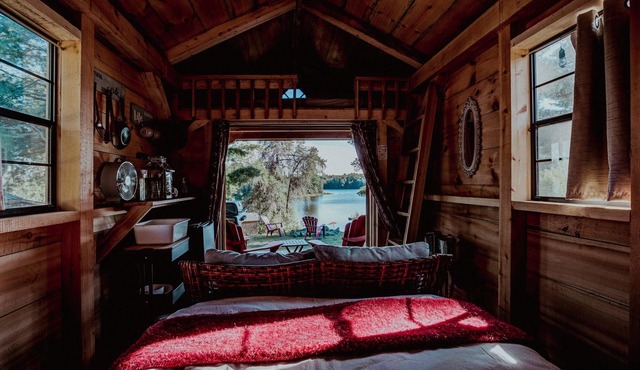 Site #61 | Red Pine Bunkie