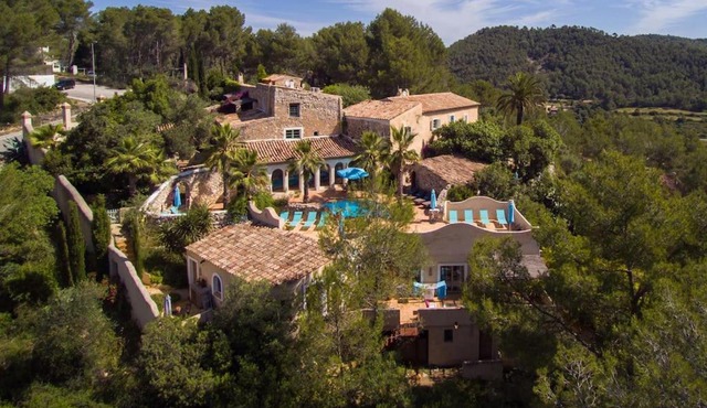 Sitges Hill Retreats-Masia Nur 22 bedrooms divided over 9 houses for max 44 guests