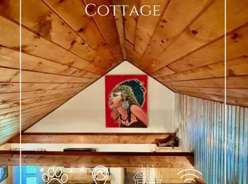 Sitting Bear Cottage w Spa at Linville Gorge