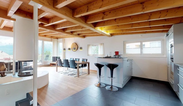 Situated just above the village centre of Samedan you will find the popular apar