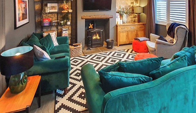 Situated perfectly in this quaint village of Tideswell.